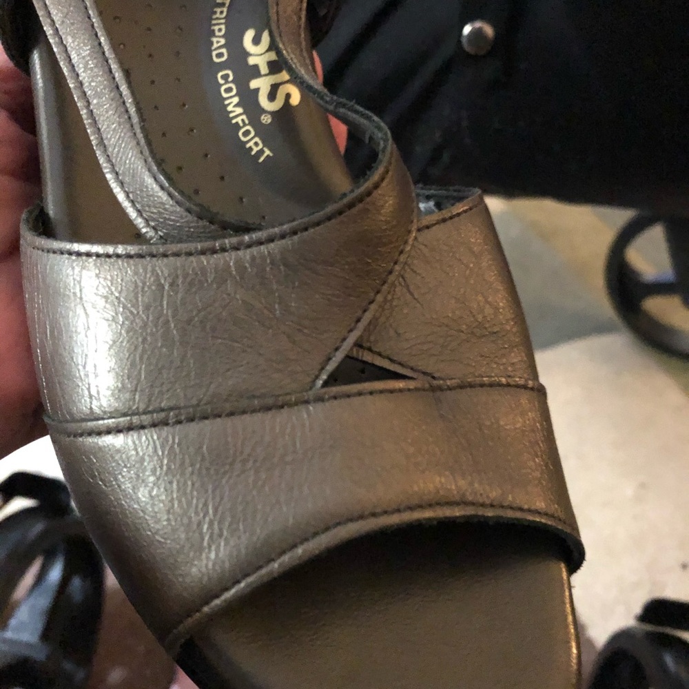 Sandals - Picture 2 of 2
